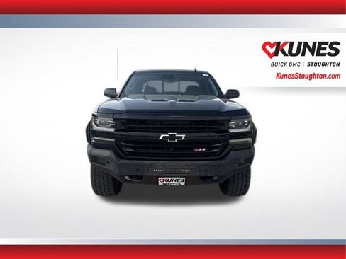 Used 2018 Chevrolet Silverado 1500 LTZ Z71 w/ LTZ Plus Package AWD/4WD image 3