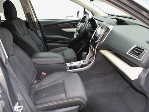 Used 2019 Subaru Ascent Premium image 37