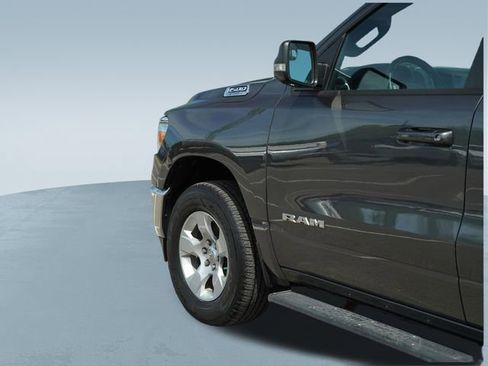 Used 2022 RAM 1500 Big Horn AWD/4WD image 35