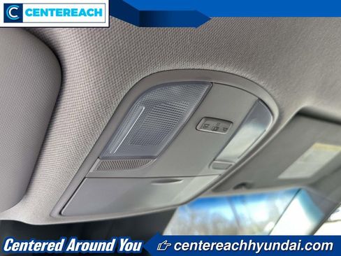 Used 2023 Hyundai Kona SEL AWD/4WD image 29
