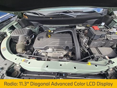 Used 2025 Chevrolet Equinox LT FWD image 6
