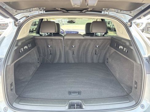 Used 2025 Buick Envision Preferred AWD/4WD image 32