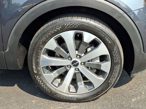 Certified 2022 Kia Telluride S AWD/4WD image 8