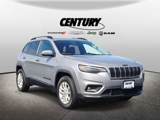 Used 2019 Jeep Cherokee Latitude Plus video 1