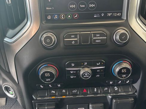 Used 2019 Chevrolet Silverado 1500 LTZ w/ LTZ Plus Package image 5