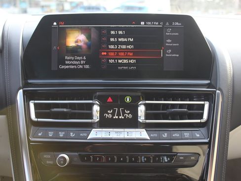 Used 2022 BMW 840i xDrive 840i xDrive w/ Driving Assistance Package image 11