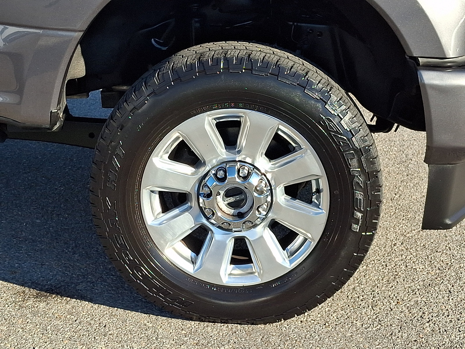 Used 2021 Ford F250 Platinum AWD/4WD image 8