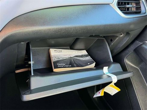 Certified 2023 Chevrolet Equinox LS w/ Driver Confidence II Package image 34