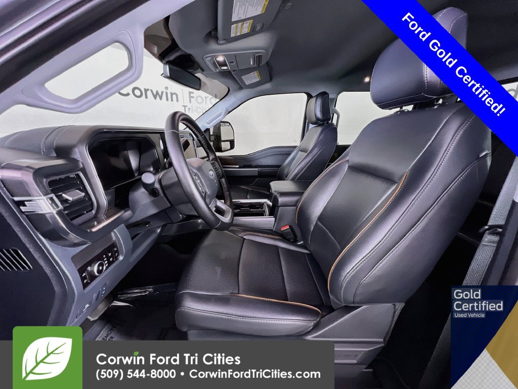 Used 2025 Ford F350 Lariat w/ Black Appearance Package AWD/4WD image 24