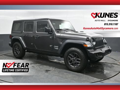 Used 2020 Jeep Wrangler Unlimited Sport AWD/4WD image 1