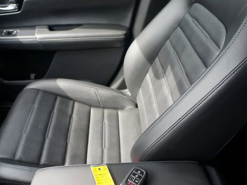 Used 2024 Honda CR-V EX-L image 27