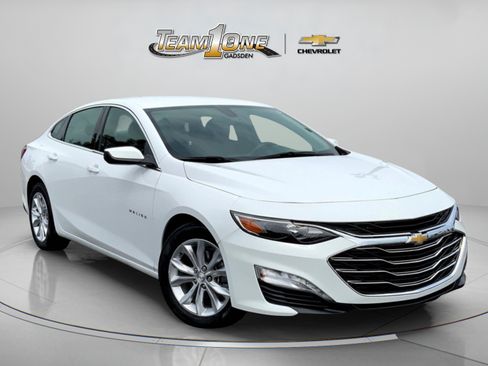 Used 2022 Chevrolet Malibu LT FWD image 1