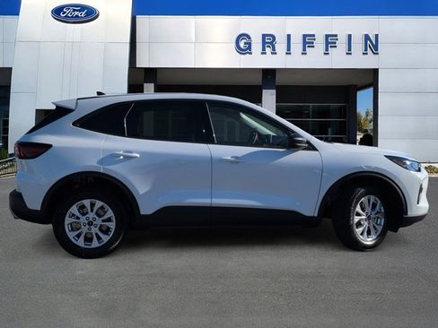 New 2026 Ford Escape Active image 3