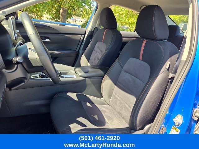 Used 2025 Nissan Sentra SR FWD image 8