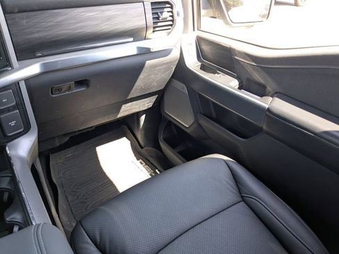 Used 2024 Ford F150 Lariat w/ FX4 Off-Road Package AWD/4WD image 18
