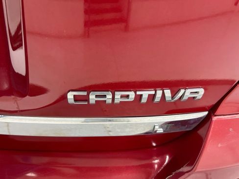 Used 2012 Chevrolet Captiva Sport LT image 19