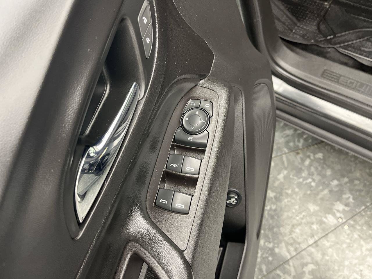 Used 2021 Chevrolet Equinox LT AWD/4WD image 7