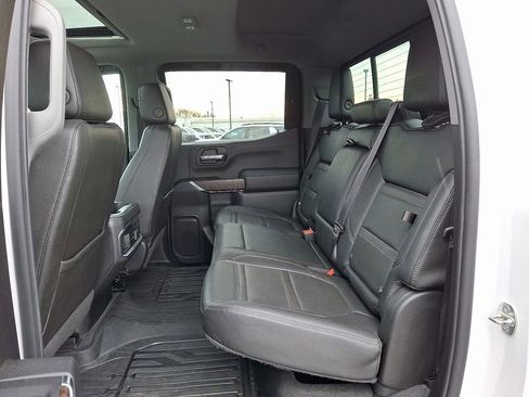Used 2019 GMC Sierra 1500 Denali w/ Denali Ultimate Package image 10