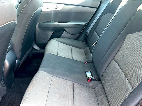 Used 2024 Kia Forte LXS FWD image 18