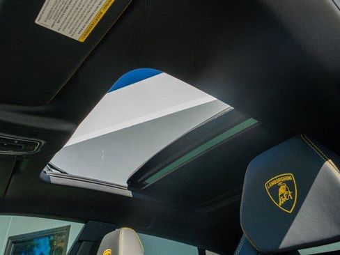 Used 2024 Lamborghini Urus Performante image 52