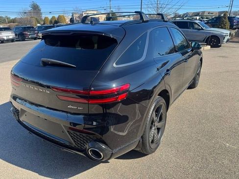 Used 2024 Genesis GV70 3.5T Sport w/ Sport Prestige Package image 13