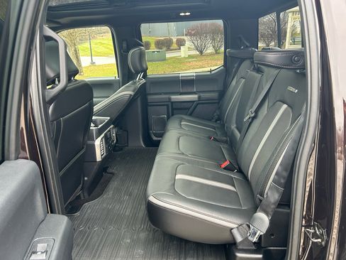 Used 2018 Ford F150 Platinum w/ Equipment Group 701A Luxury image 13