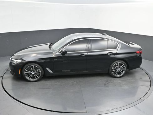 Used 2022 BMW 530i w/ Convenience Package RWD image 35