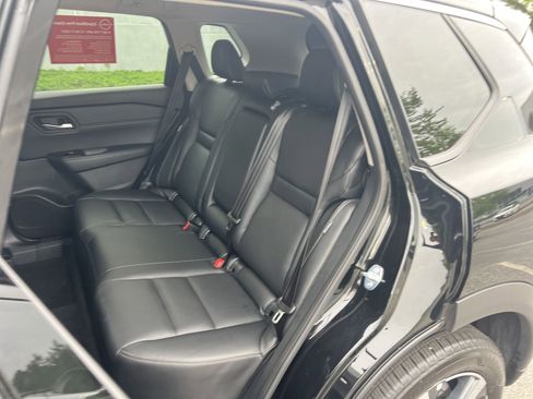Certified 2026 Nissan Rogue SL AWD/4WD image 15