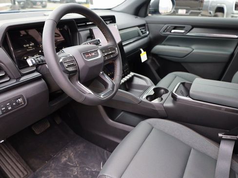 New 2026 GMC Terrain AT4 AWD/4WD image 12