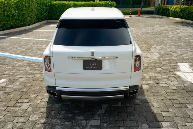 Used 2022 Rolls-Royce Cullinan AWD/4WD image 23