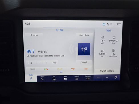 Used 2024 Ford Bronco Wildtrak image 13