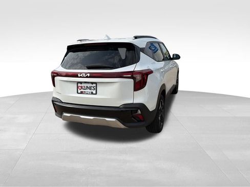Used 2025 Kia Seltos S FWD image 10