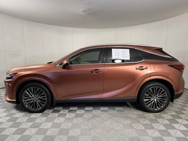 Used 2023 Lexus RX 350 w/ Accessory Package (Z1) AWD/4WD image 3