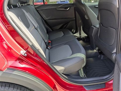 Used 2024 Kia Niro LX image 35