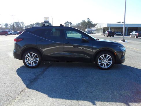 Used 2019 Chevrolet Blazer LT w/ Sun and Wheels Package image 6