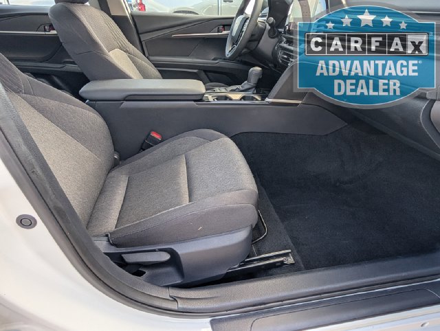 Used 2025 Toyota Camry LE FWD image 33