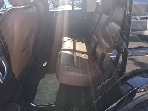 Used 2021 Jeep Wrangler Unlimited Sahara image 19
