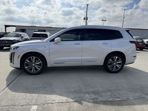 Used 2020 Cadillac XT6 Premium Luxury image 15