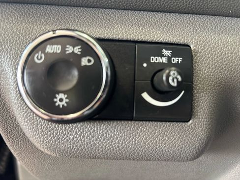 Used 2016 Chevrolet Traverse LS image 18