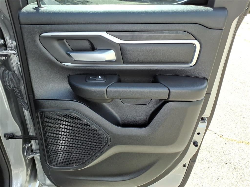 Used 2022 RAM 1500 Big Horn AWD/4WD image 19