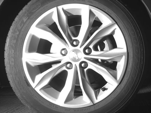 Used 2024 Chevrolet Malibu LT FWD image 20