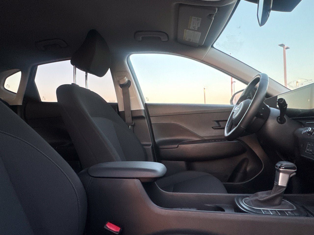 Used 2026 Hyundai Kona SEL Sport FWD image 31