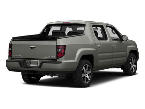 Used 2014 Honda Ridgeline SE image 2