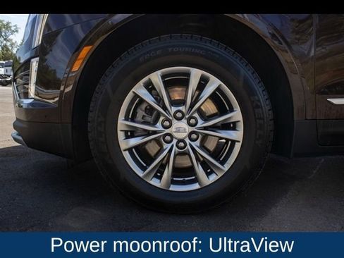 Used 2021 Cadillac XT5 Premium Luxury image 10