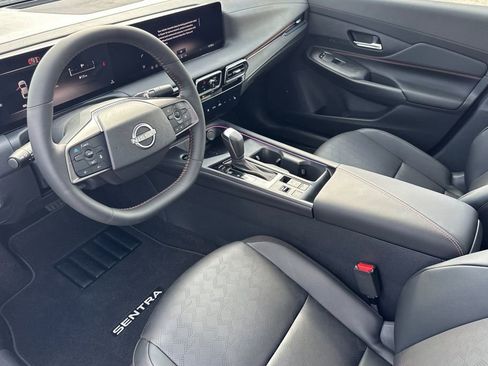 New 2026 Nissan Sentra SR w/ SR Premium Package image 8