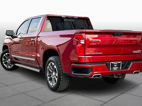 Used 2023 Chevrolet Silverado 1500 High Country w/ Technology Package image 12