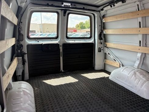 Used 2025 Chevrolet Express 2500 w/ Driver Convenience Package RWD image 13