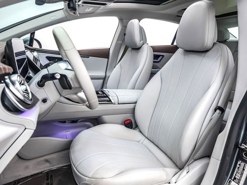 Used 2023 Mercedes-Benz EQE 350+ Sedan image 16