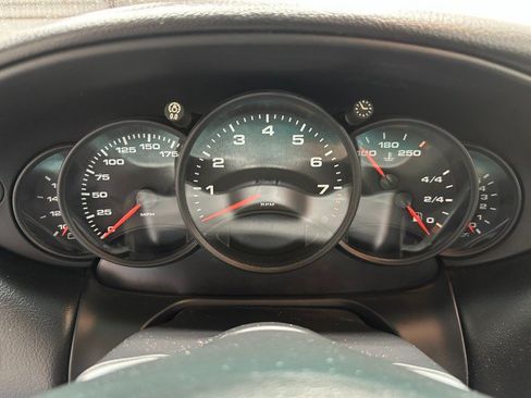 Used 2001 Porsche 911 Cabriolet image 27