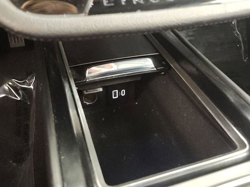 Used 2022 Lincoln Corsair AWD w/ Equipment Group 101A image 17